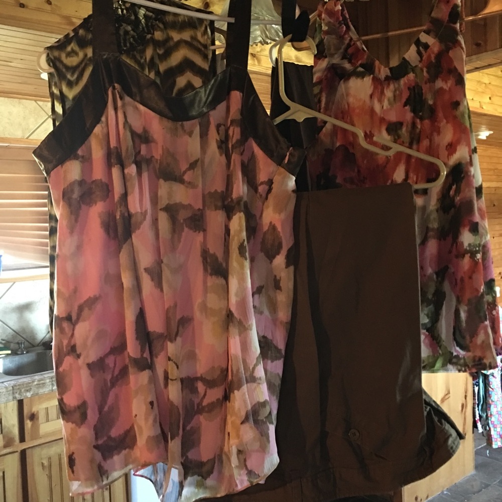 3 complete ladies outfits.